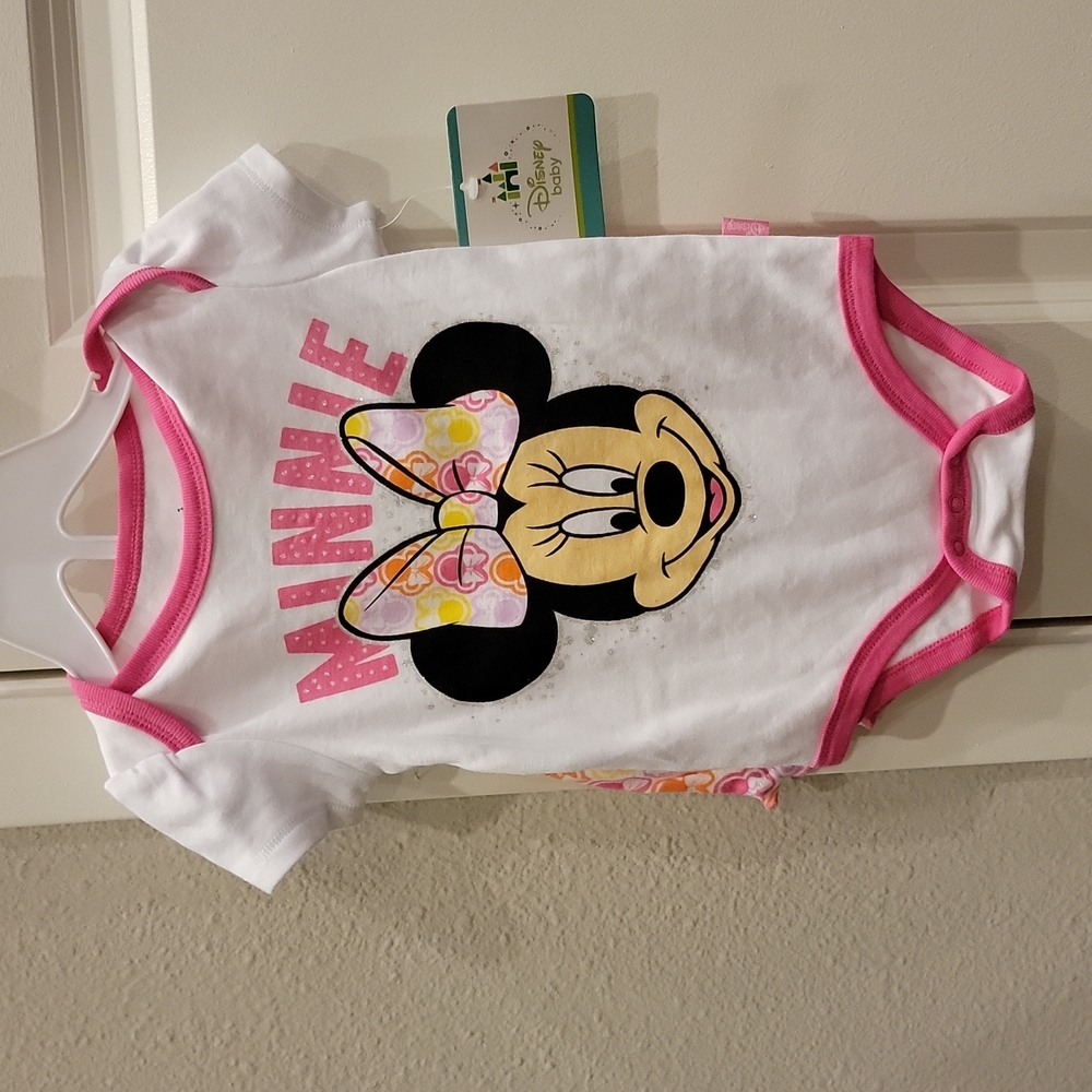 Disney Baby Set.